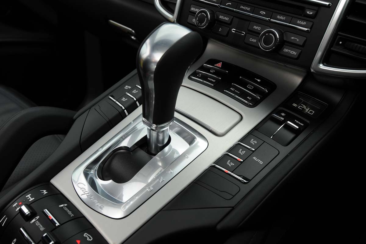 Porsche Cayenne gear stick