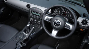 Mazda MX-5 interior