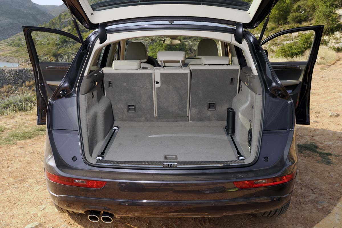 Audi Q5 boot