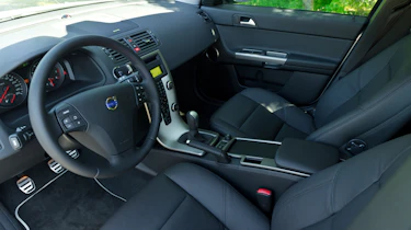 Volvo V50 dash