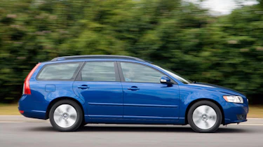 Volvo V50 panning