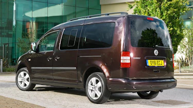 Volkswagen Caddy Maxi Life rear three-quarters