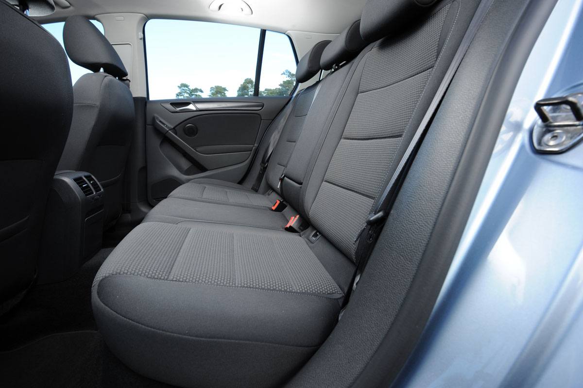 Volkswagen Golf rear seats