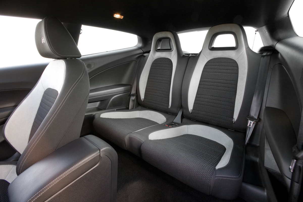 Volkswagen Scirocco R rear seats