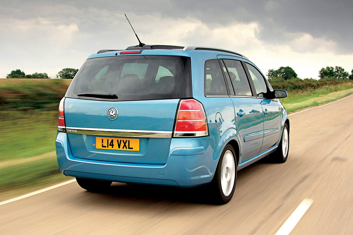 Vauxhall Zafira rear tracking