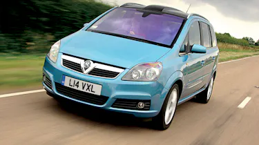 Vauxhall Zafira front tracking