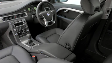 Volvo XC70 interior