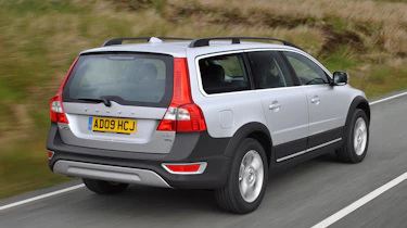 Volvo XC70 rear tracking