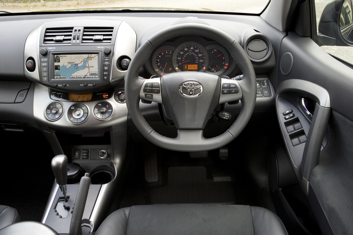 Toyota RAV4 dash