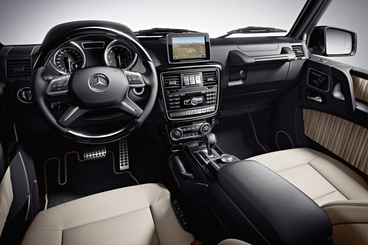 Mercedes G-Class interior