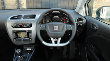SEAT Leon interior