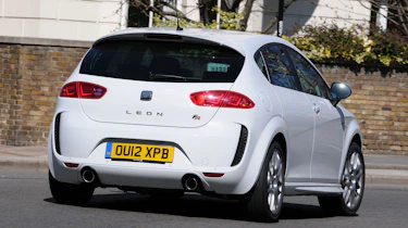 SEAT Leon rear cornering