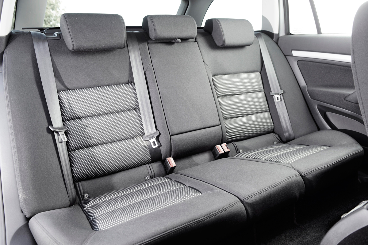 Skoda Octavia Scout rear seats