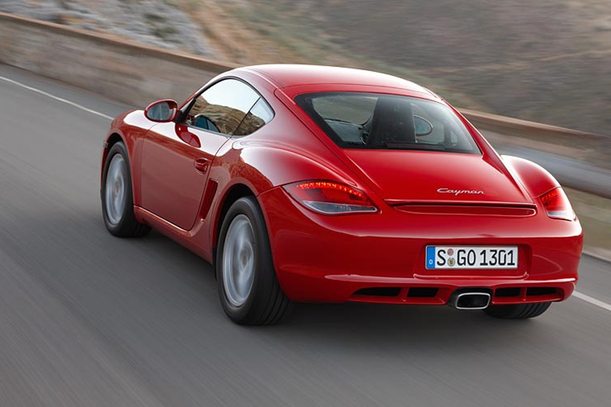Porsche Cayman rear cornering