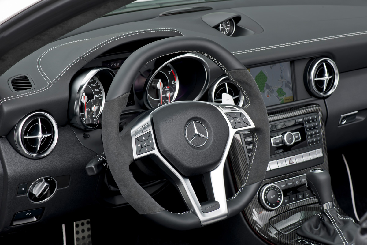 Mercedes SLK55 AMG dash
