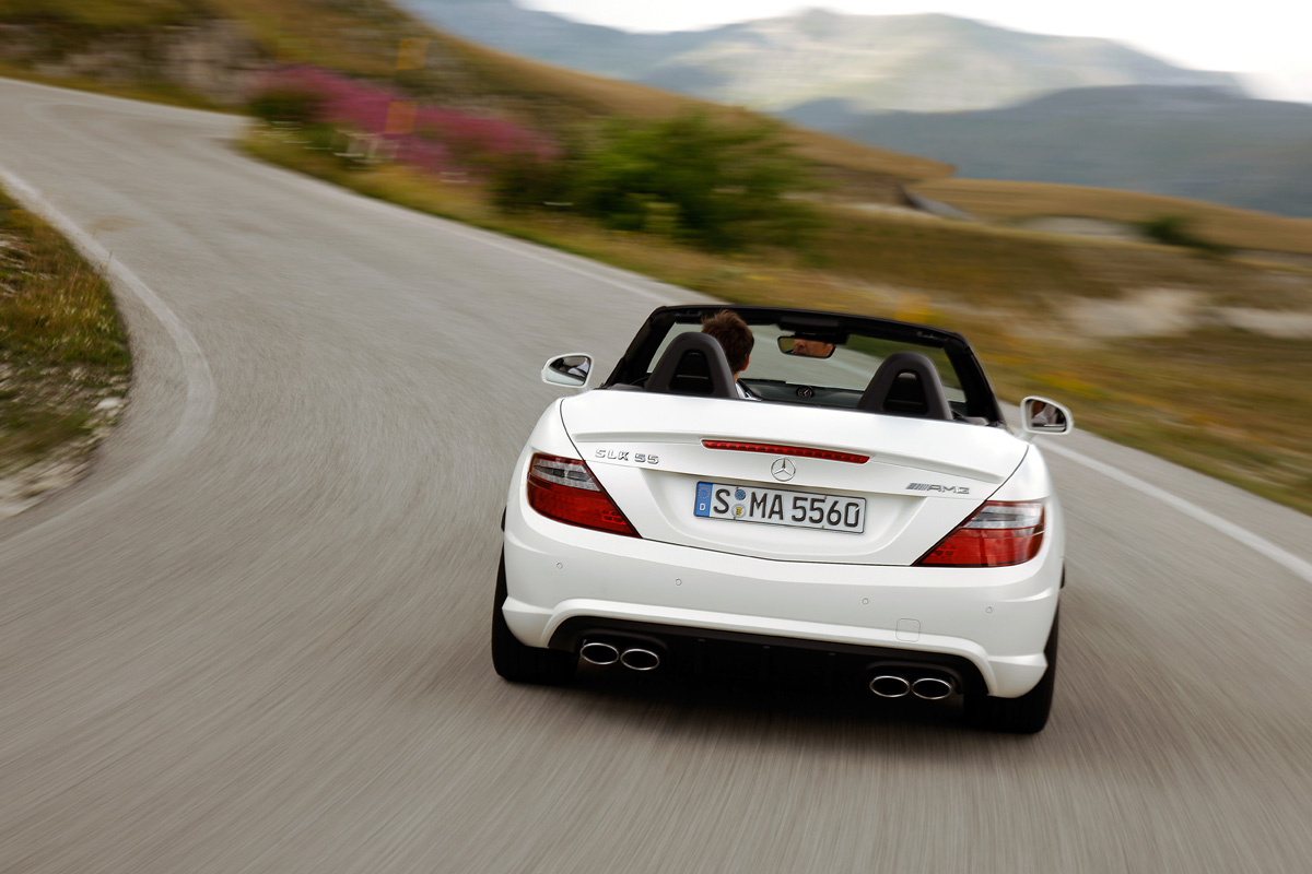 Mercedes SLK55 AMG rear cornering