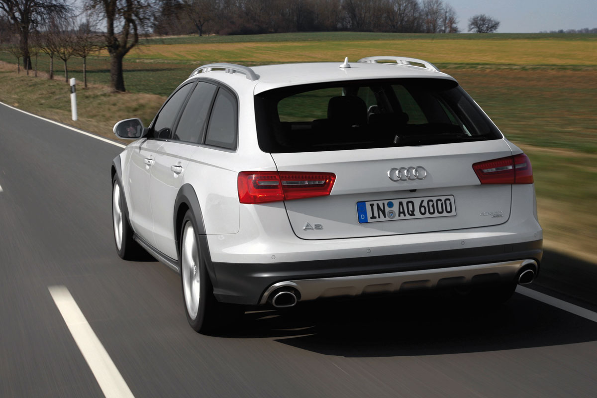 Audi A6 Allroad rear tracking