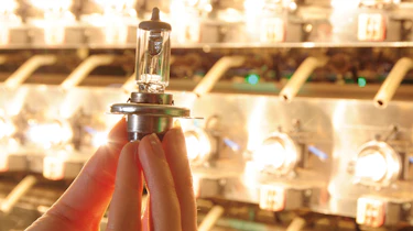 The best headlamp bulb