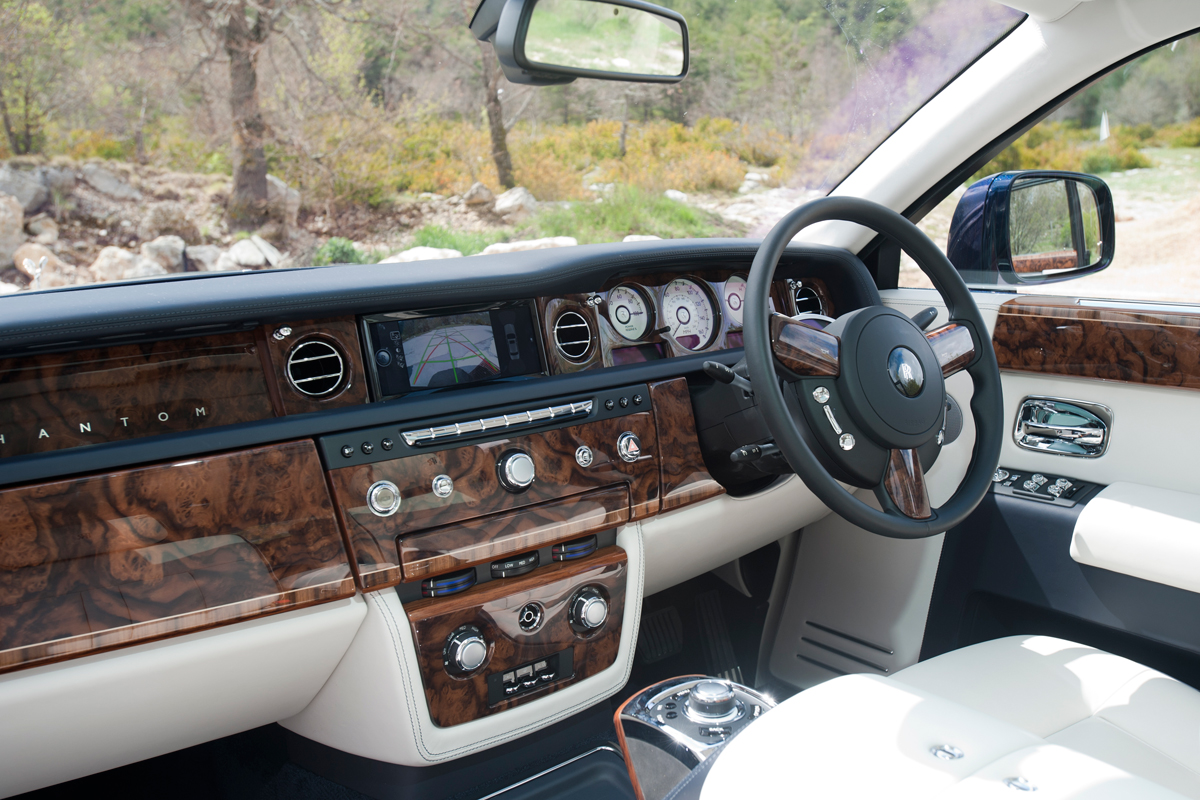 Rolls-Royce Phantom II interior
