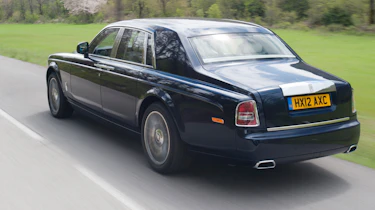 Rolls-Royce Phantom II rear tracking