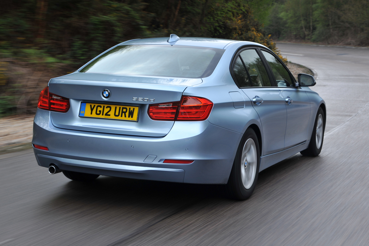 BMW 320d ED rear tracking