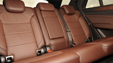 Mercedes ML 250 CDI rear seats