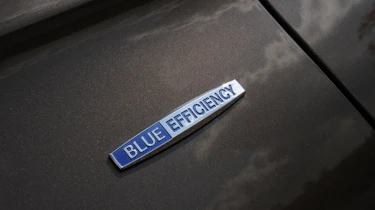 Mercedes ML 250 CDI badge