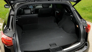 Infiniti FX 50S Premium boot