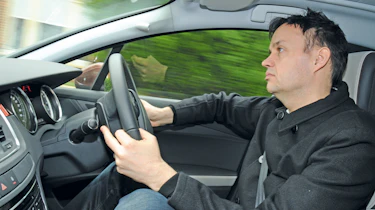 Peugeot 508 SW driving