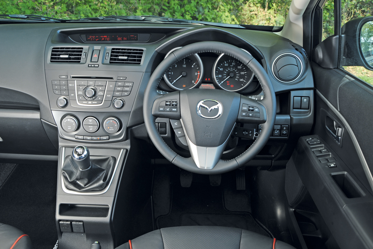 Mazda 5 dash