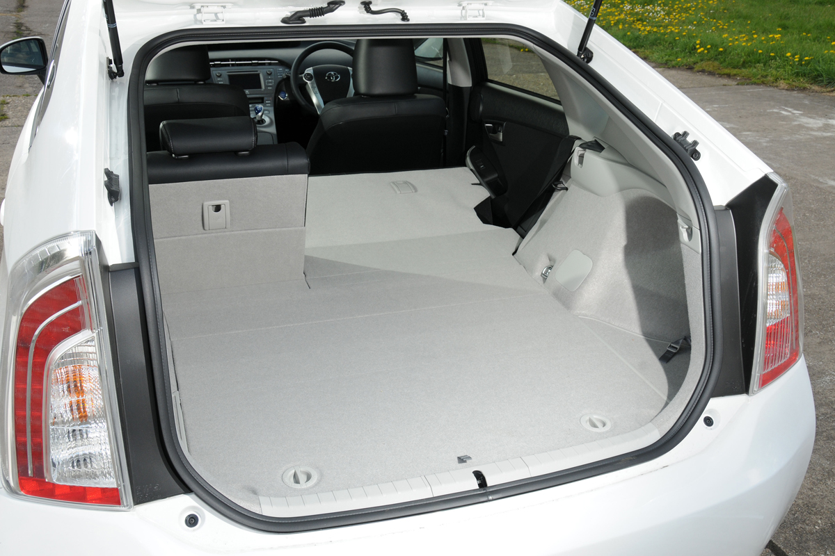 Toyota Prius 1.8 T Spirit boot