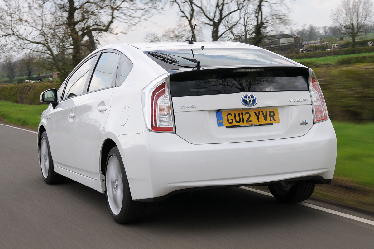 Toyota Prius 1.8 T Spirit rear tracking