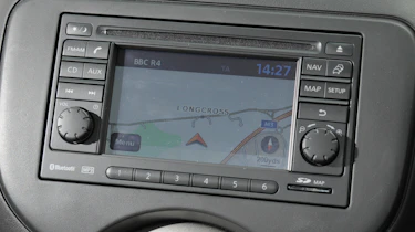 Nissan Micra DiG-S Shiro sat-nav