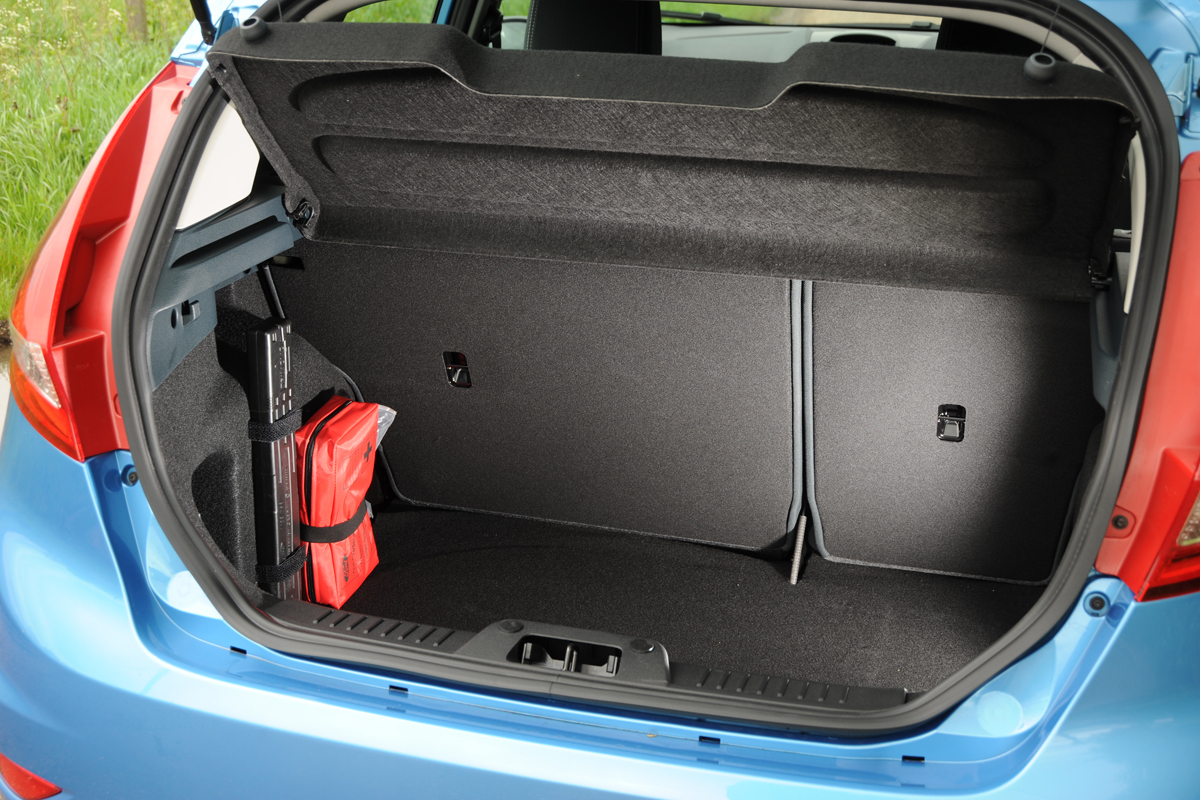 Ford Fiesta ECOnetic boot