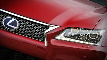 Lexus GS detail