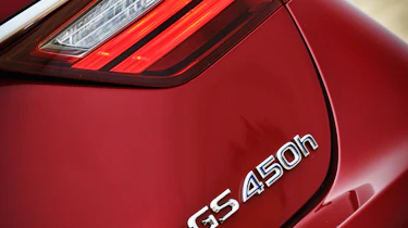 Lexus GS badge