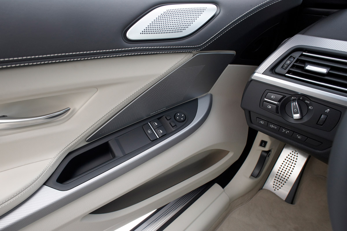 BMW 6-Series Coupe interior detail