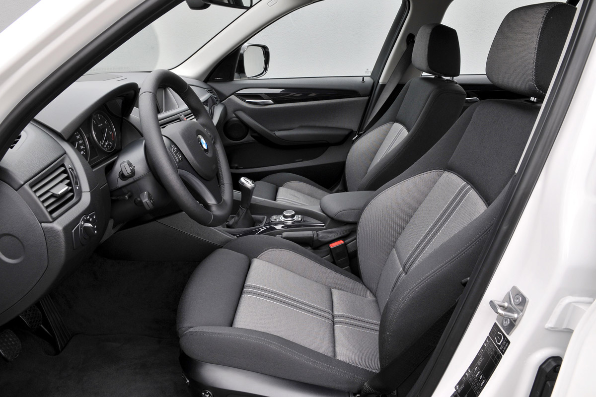 BMW X1 front seats