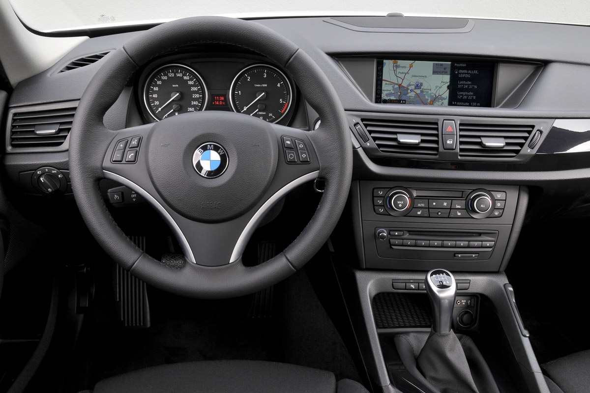 BMW X1 dash