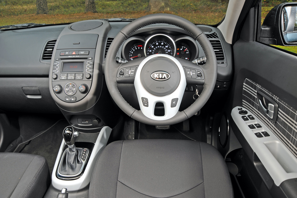 Kia Soul dash