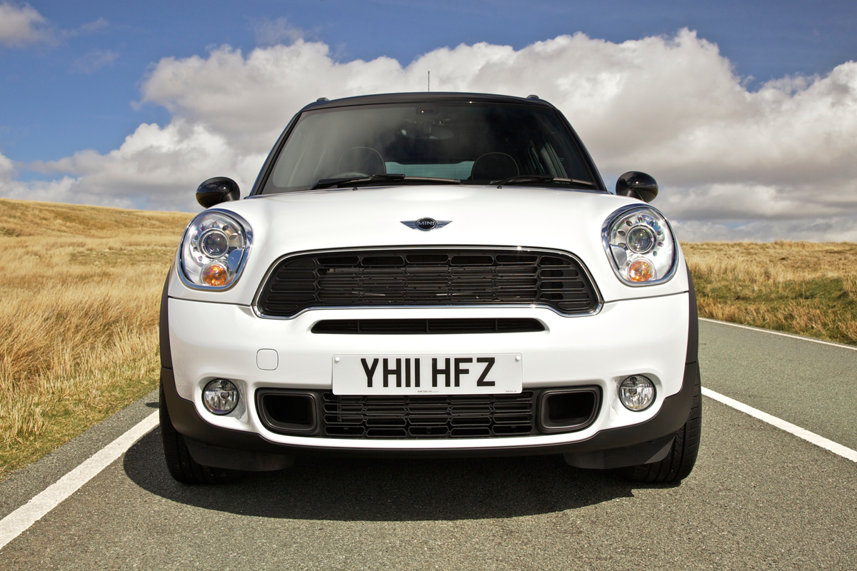 MINI Countryman front