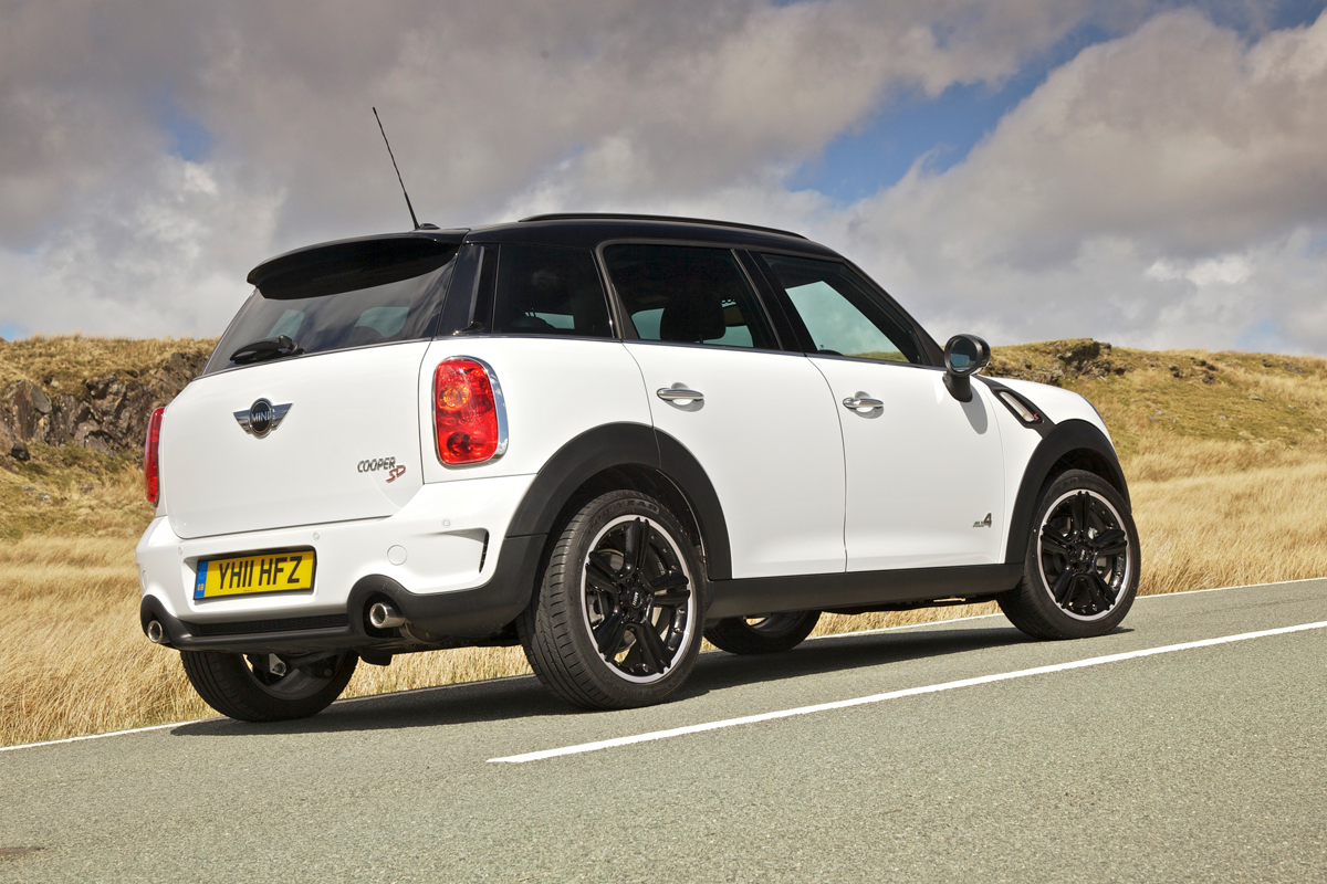 MINI Countryman rear three-quarters