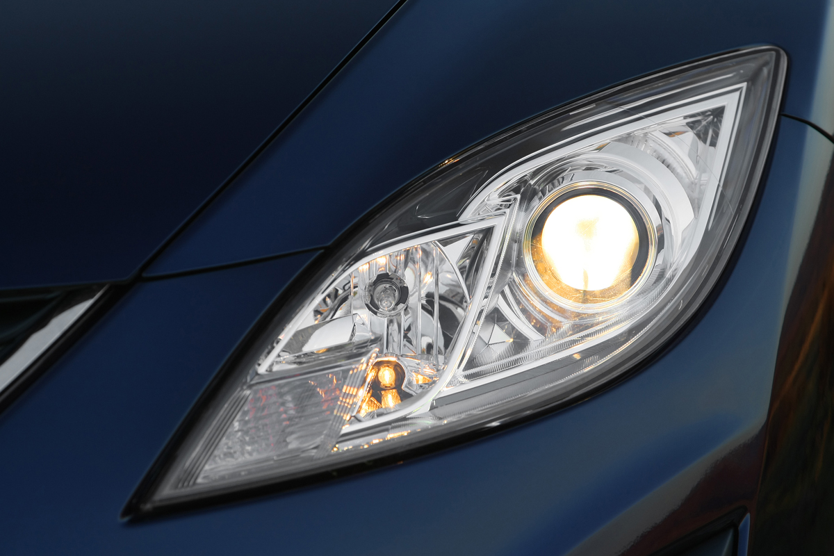 Mazda 6 light