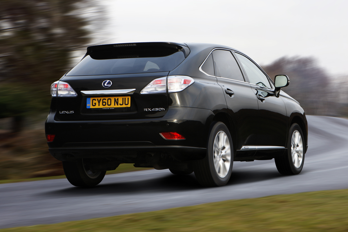 Lexus RX 450h rear cornering