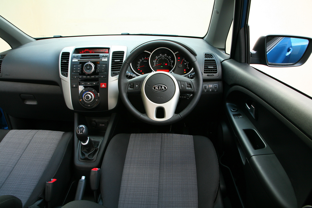 Kia Venga dash