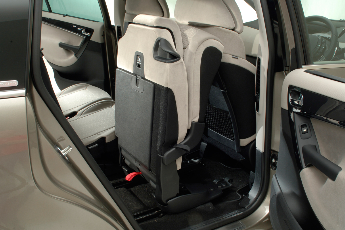 Citroen C4 Picasso seats folded