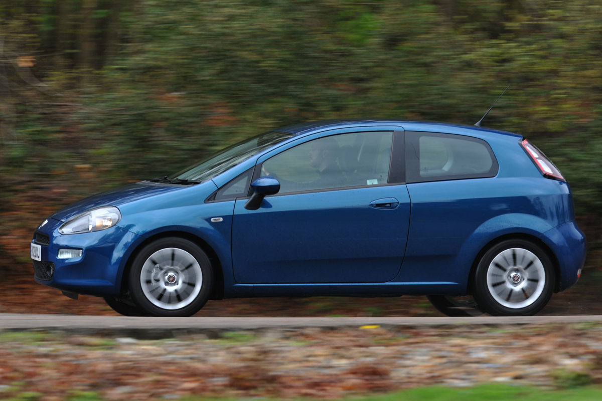 Fiat Punto profile