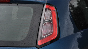 Fiat Punto lights