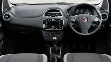 Fiat Punto interior