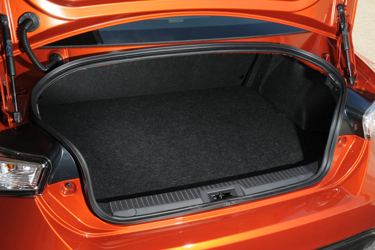 Toyota GT 86 boot